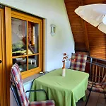 Schlosshof - Der Urlaubsbauernhof Appartement Elzach