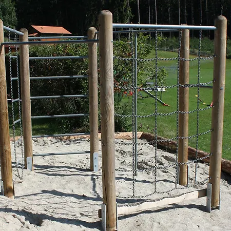 Schlosshof - Der Urlaubsbauernhof