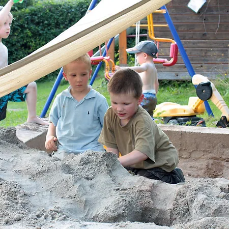 Farm stay Schlosshof - Der Urlaubsbauernhof *