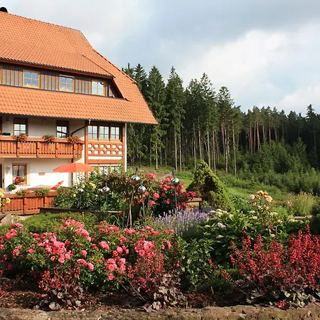 Schlosshof - Der Urlaubsbauernhof Elzach
