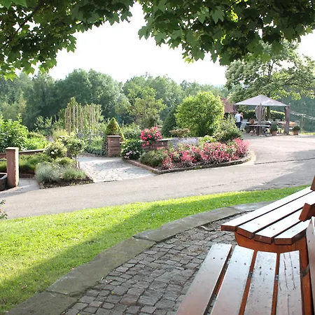 Schlosshof - Der Urlaubsbauernhof 埃尔察赫